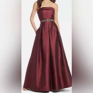 New Without Tags Eliza J Strapless Dress Size 8